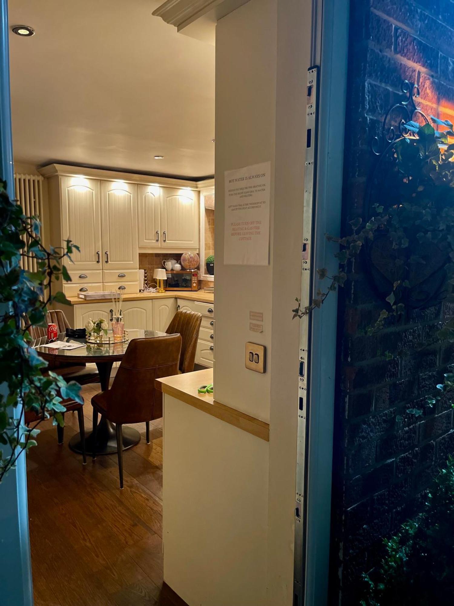 Cosy Cottage Central Bawtry - 2 Bedroom - High End Furnishings Eksteriør billede